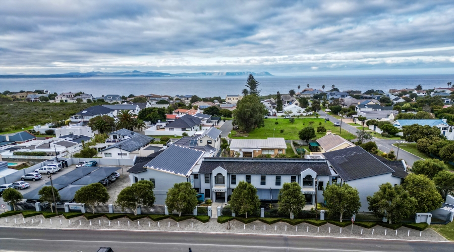 Commercial Property for Sale in Westcliff Western Cape